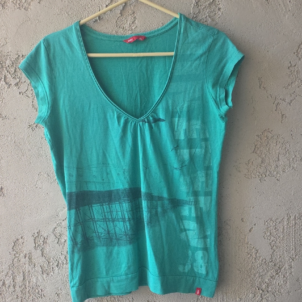 Turquoise V-Neck Short Sleeve Tee